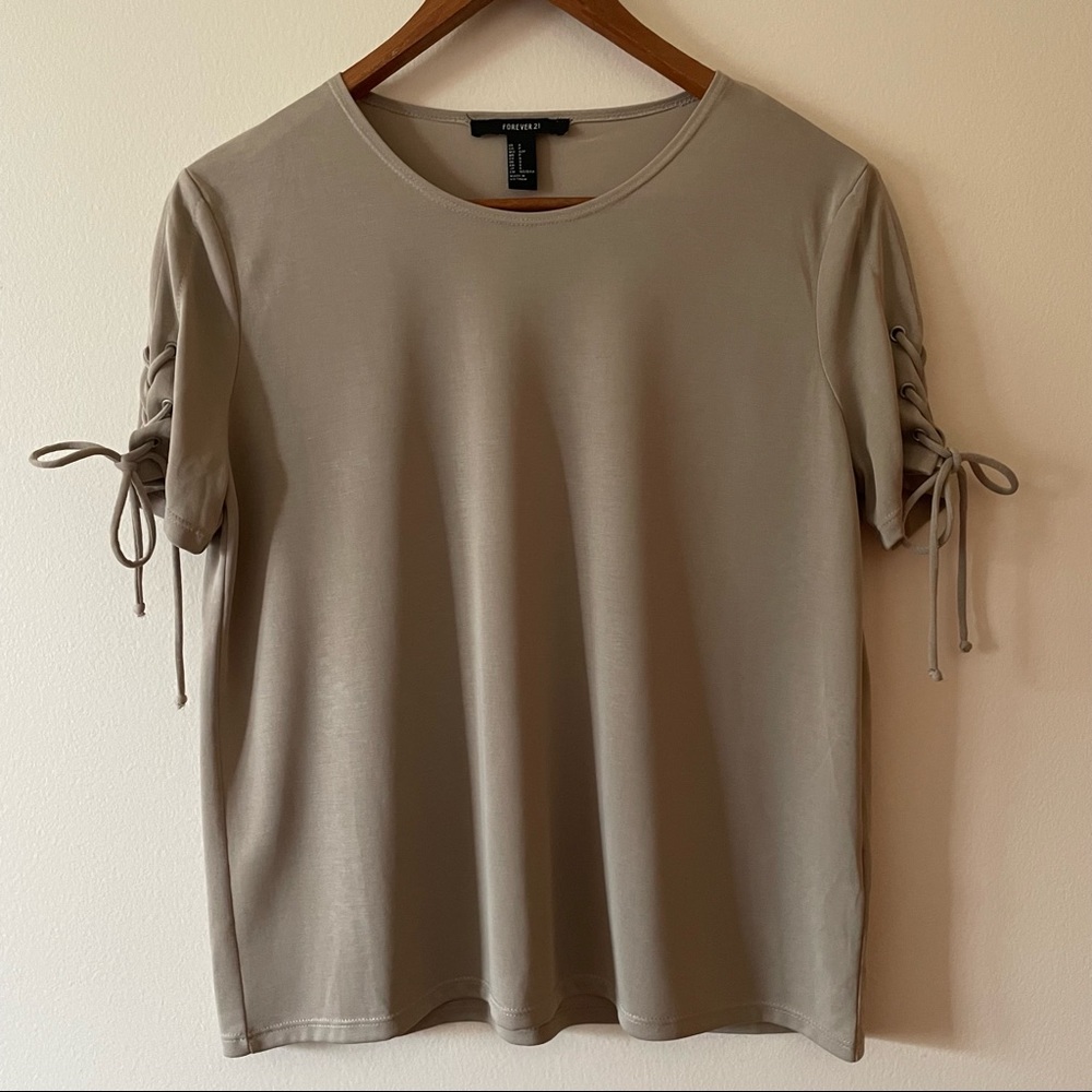 Forever 21 Gray Tie Sleeve Top